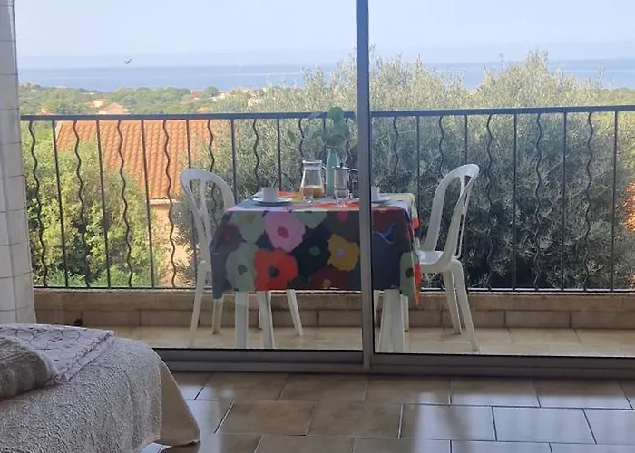 아파트 Proche Calvi