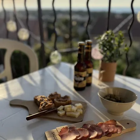 Proche Calvi Lumio