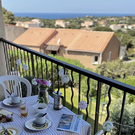Proche Calvi アパート