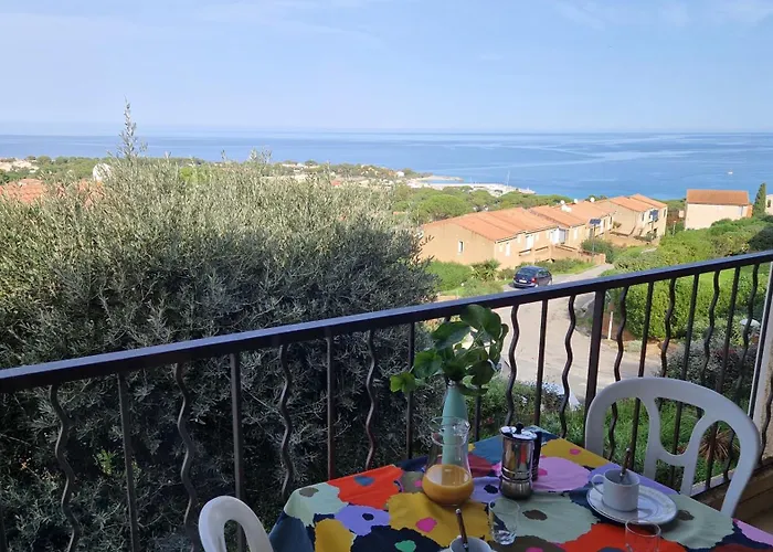 Proche Calvi Lumio (Corsica)